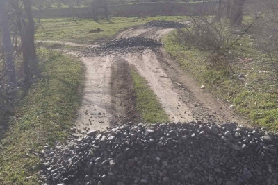 Cəlilabadda yolların təmir işləri davam edir