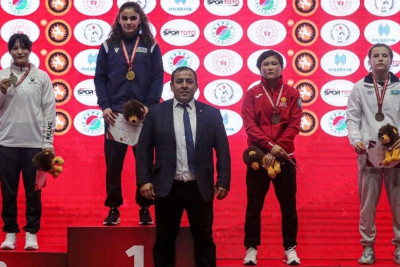 Masallıdan olan güləşçi Türkiyədən qızıl medalla qayıdıb