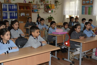 Astarada məktəblilər üçün "Nağıl saatı" təşkil olunub