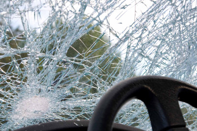 Lənkəranda qəza: 3 nəfər yaralanıb