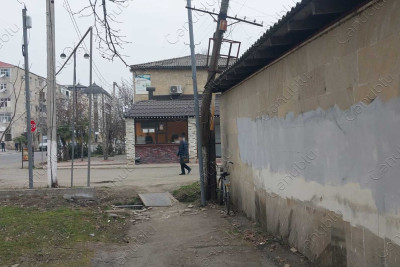 Lənkəranın mərkəzində dirək qırılıb