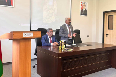 Cəlilabadda tanınmış yazıçı Meyxoş Abdullahla görüş baş tutub