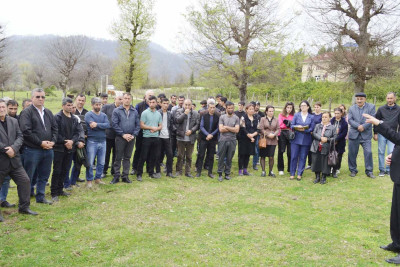 Qəzənfər Ağayev Səlivə kəndində səyyar qəbul keçirib