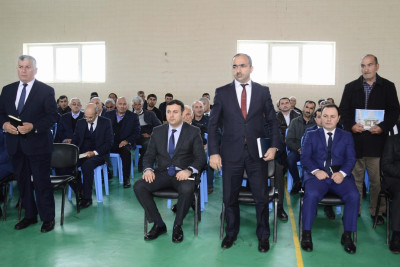 Araz Əhmədov Təklə ərazisinin sakinləri ilə görüş keçirib