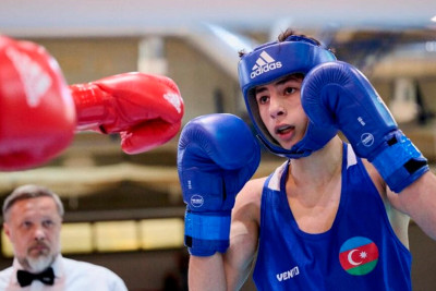 Astaralı boksçu Avropa birinciliyində yarımfinala yüksəlib