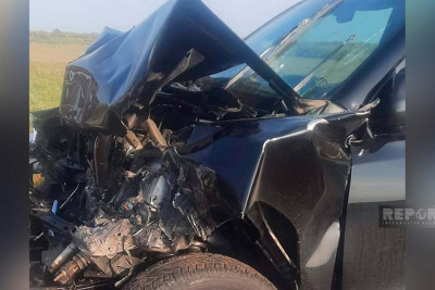 Cəlilabadda minik avtomobili ilə mikroavtobus toqquşub