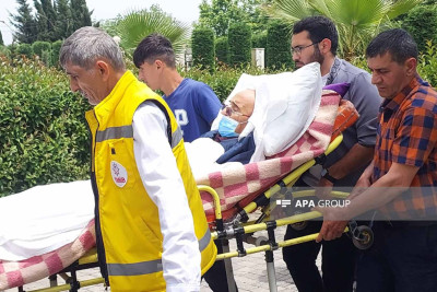 Masallı xəstəxanasının sabiq direktoru məhkəməyə xərəkdə gətirilib