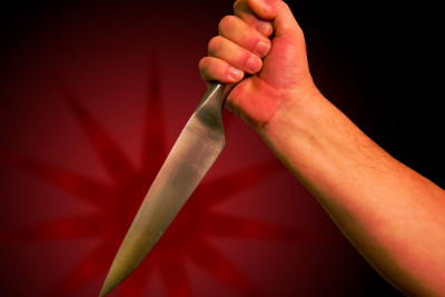 Astarada kişi nəslini söyən həmkəndlisini bıçaqladı – MƏHKƏMƏ