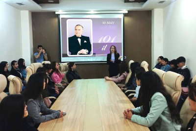 Lənkəranda “Dövlət idarəçiliyində liderlik” adlı dəyirmi masa təşkil olunub