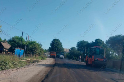 Astaranın Təngərüd kəndinin yolları asfaltlanır