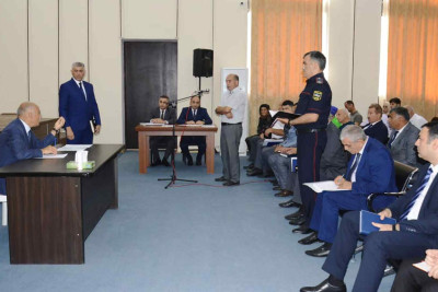 Araz Əhmədov vətəndaşların növbəti qəbulunu keçirib