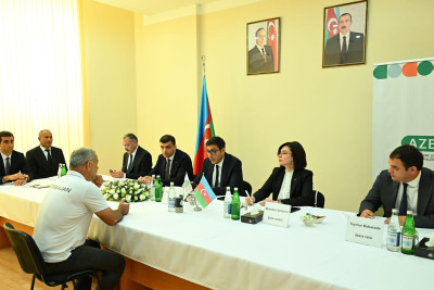 Gənclər və idman naziri Lerik və Astara rayon sakinləri ilə görüşüb