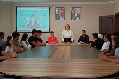Astarada şagirdlərə korrupsiyaya qarşı mübarizə təcrübəsindən danışılıb