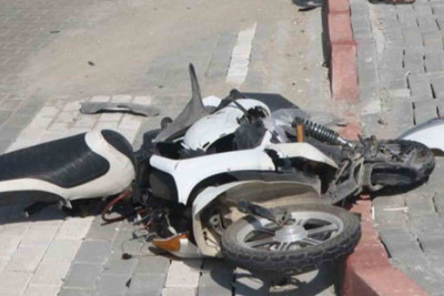 Astaradan olan gənc mopeddən yıxılaraq ölüb