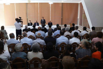 Taleh Qaraşov Xolmili kənd sakinləri ilə görüş keçirib