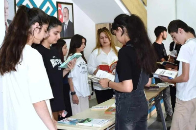 Astarada səyyar kitabxana xidməti göstərilib