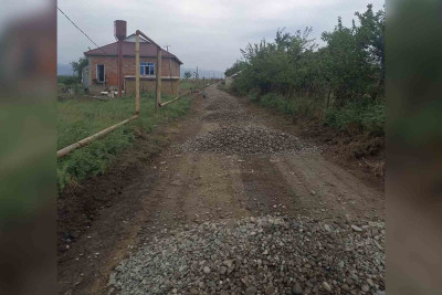 Göytəpə bələdiyyəsi tərəfindən şəhərdaxili küçələr təmir olunub