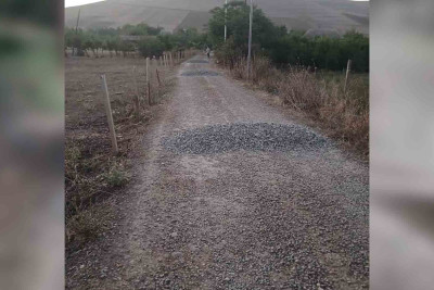 Məmmədrzalı kəndində yolların bərpası davam edir