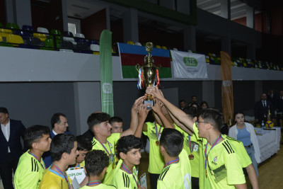 Lənkəranda gənc voleybolçular mükafatlandırılıb