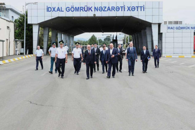 DGK-nin sədri Şahin Bağırov gömrük postlarını ziyarət edib