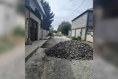 Cəlilabad şəhərində küçələrin təmiri davam edir