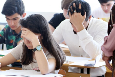 Qarabağ Universitetinin biləsuvarlı tələbələri