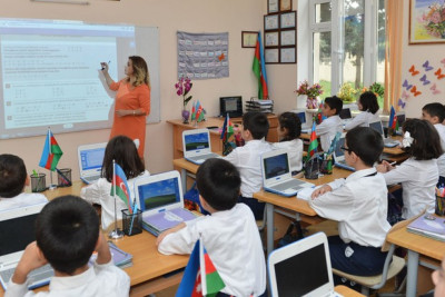 Məktəblərin tədris planları təsdiqlənib