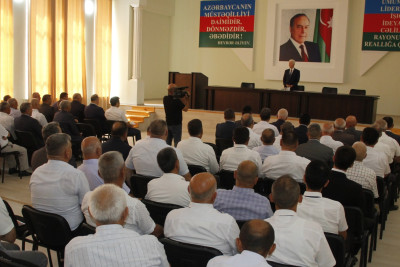 Cəlilabadda bələdiyyə və nümayəndəliklərin fəaliyyəti ilə bağlı müşavirə keçirildi