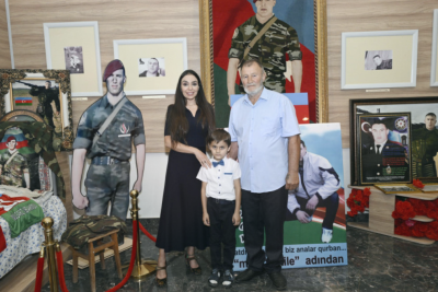 Leyla Əliyeva Milli Qəhrəman Mübariz İbrahimovun ailəsini ziyarət edib