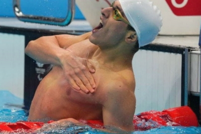 Paraüzgüçümüz Vəli İsrafilov finala yüksəlib