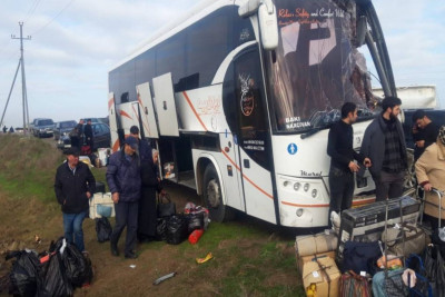 Biləsuvarda avtobus qəzasının TƏFƏRRÜATI məlum olub - VİDEO