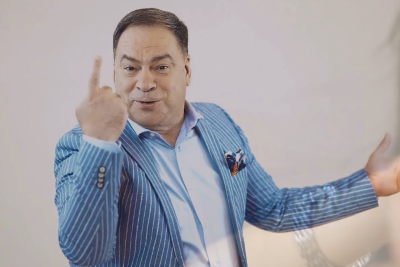 Biləsuvarlı müğənni etiraf etdi: İllərdir xanımını ALDADIB