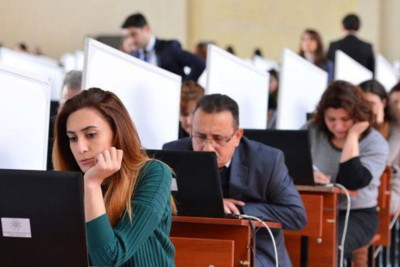 Orta məktəblərdə direktor olmaq istəyənlər imtahan verirlər