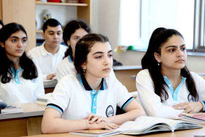 Məktəblərdə məntiq fənninin tədrisi TƏKLİF olunur – Bu, şagirdlərin ziyanına OLACAQ?