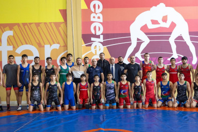 Güləş məşqçilərinin Ümumrespublika seminarı Lənkəranda