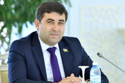 Deputat: Qaz istehlakçılarının 48 faizi üçün illik artım cəmi 3.84 manat olub, əsas artım böyük villaların üzərinə düşüb