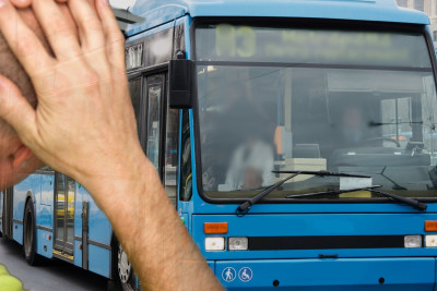 Dubaydan avtobus gətirəcəkdi: Evini də itirdi, 100 minə yaxın pulunu da - MƏHKƏMƏ