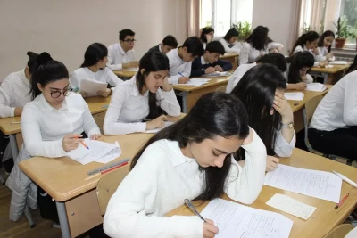 Buraxılış imtahanında iştirak edən şagirdlərin NƏZƏRİNƏ