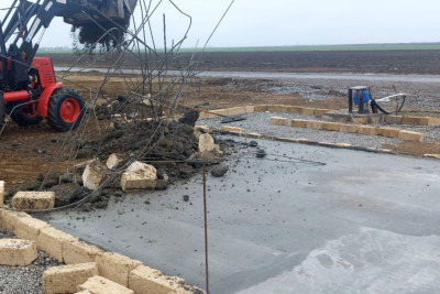 Biləsuvarda qanunsuz tikililər sökülüb