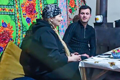 Cənubda doğulub, Qrızda yaşayan gənc müəllimin həkayəsi - VİDEO