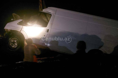 Lənkəranda yük avtomobili idarəetməni itirərək çaya düşüb - FOTO