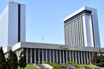 Deputatların aprel ayı üçün vətəndaş qəbulu cədvəli açıqlanıb