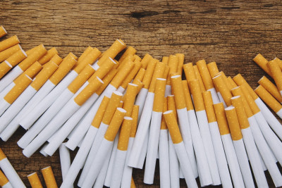 Azərbaycanda siqaret BAHALAŞDI