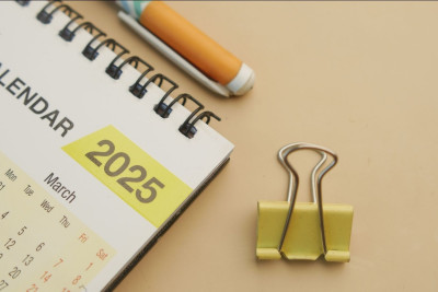 Bu ay 18 gün iş olmayacaq