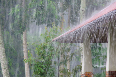 Sabah rayonlarda yağış yağacaq, şimşək çaxacaq