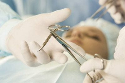 Qanunsuz aborta görə cəzalar sərtləşdirilir