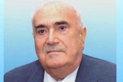 19 mindən çox uğurlu əməliyyat edən akademikin 98 illiyidir