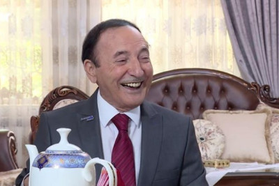 Xalq artisti Teymur Mustafayevi ehtiramla anırıq