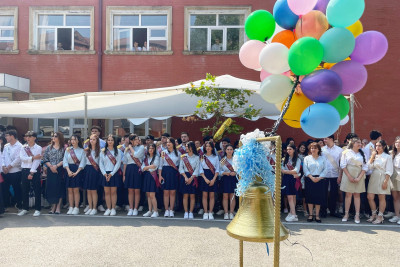Cənub bölgəsində məzunlar üçün “Son zəng” çalınıb - FOTO