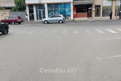 Yolun ortasında təhlükə: “Piyada zolağı yox kimidir”